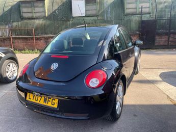 Volkswagen Beetle 2.0 Tiptronic Euro 4 3dr