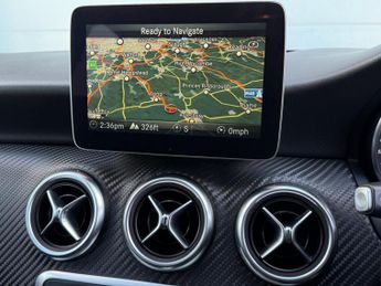 Mercedes-Benz A Class 1.5 A180d AMG Line (Premium) 7G-DCT Euro 6 (s/s) 5dr