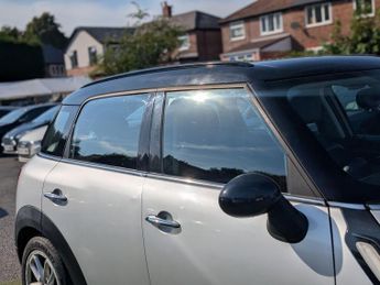 MINI Countryman 1.6 Cooper D Euro 5 (s/s) 5dr