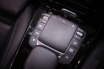 Mercedes-Benz CLA 1.3 CLA200 AMG Line Coupe 7G-DCT Euro 6 (s/s) 4dr