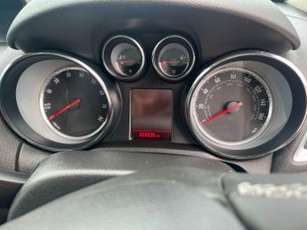 Vauxhall Mokka 1.6i Tech Line 2WD Euro 6 (s/s) 5dr