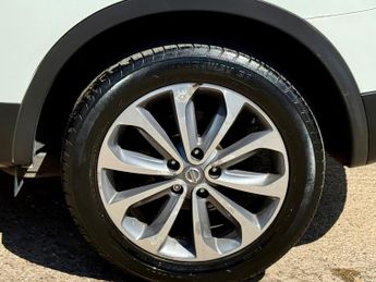 Nissan Qashqai 2.0 Tekna CVT 2WD Euro 5 5dr