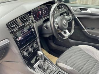 Volkswagen Golf 2.0 TDI R-Line DSG Euro 6 (s/s) 5dr