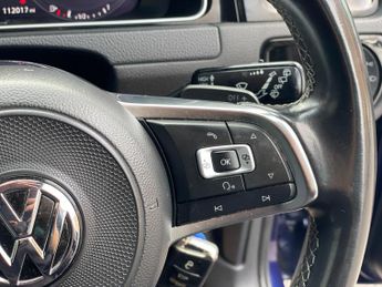 Volkswagen Golf 2.0 TDI R-Line DSG Euro 6 (s/s) 5dr