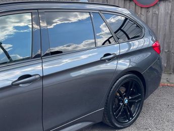 BMW 3 Series 2.0 320d M Sport Touring Auto xDrive Euro 6 (s/s) 5dr
