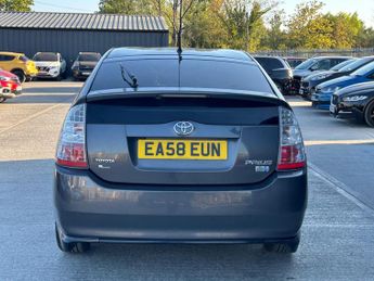 Toyota Prius 1.5 T Spirit CVT 5dr