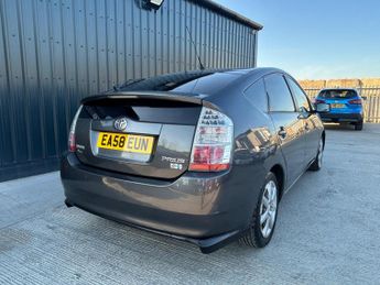 Toyota Prius 1.5 T Spirit CVT 5dr