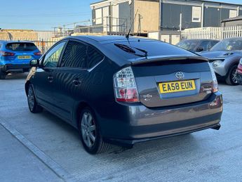 Toyota Prius 1.5 T Spirit CVT 5dr