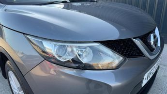 Nissan Qashqai 1.2 DIG-T Acenta 2WD Euro 5 (s/s) 5dr