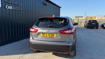 Nissan Qashqai 1.2 DIG-T Acenta 2WD Euro 5 (s/s) 5dr
