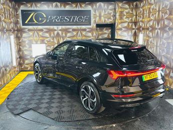 Audi e-tron 50 Black Edition Auto quattro 5dr 71.2kWh (11kW Charger)