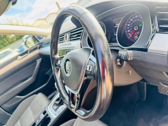 Volkswagen Passat 2.0 TDI SE Business DSG Euro 6 (s/s) 5dr