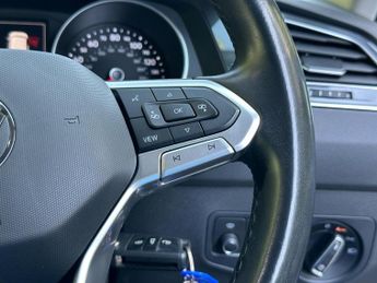 Volkswagen Tiguan 1.5 TSI Life DSG Euro 6 (s/s) 5dr