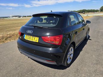 Audi A1 1.0 TFSI Sport Sportback S Tronic Euro 6 (s/s) 5dr (Nav)