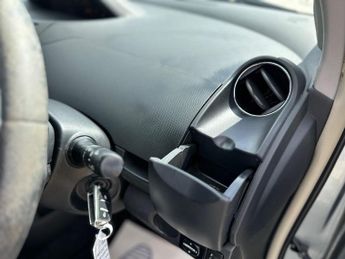 Toyota Yaris 1.33 Dual VVT-i TR MultiMode Euro 5 (s/s) 5dr