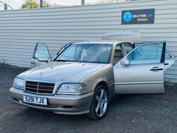 Mercedes-Benz C Class 2.3 C230 Kompressor Elegance 4dr