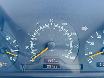 Mercedes-Benz C Class 2.3 C230 Kompressor Elegance 4dr