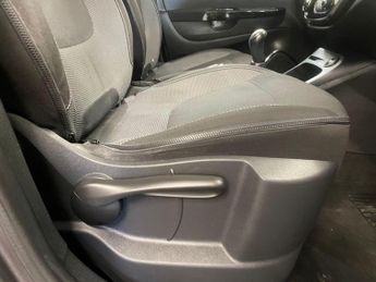 Renault Captur 1.5 dCi ENERGY Dynamique S Nav Euro 6 (s/s) 5dr