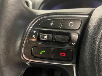 Kia Sportage 1.7 CRDi 1 Euro 6 (s/s) 5dr