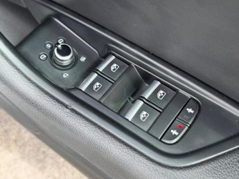 Audi A4 Avant 2.0 TDI ultra SE S Tronic Euro 6 (s/s) 5dr