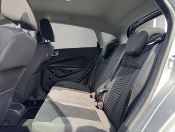 Ford Fiesta 1.0T EcoBoost Zetec Euro 5 (s/s) 5dr