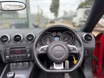 Audi TT 2.0 TFSI Roadster Euro 4 2dr