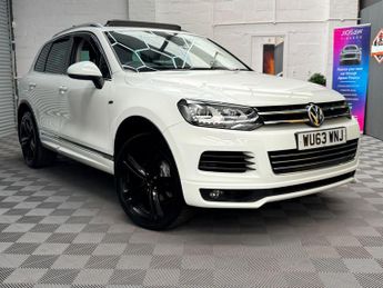 Volkswagen Touareg 3.0 TDI V6 BlueMotion Tech R-Line Tiptronic 4WD Euro 5 (s/s) 5dr