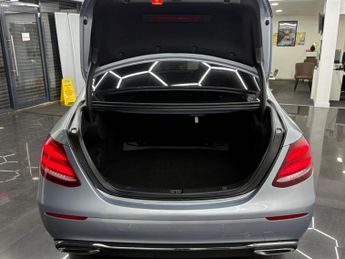 Mercedes-Benz E Class 2.0 E220d SE G-Tronic+ Euro 6 (s/s) 4dr