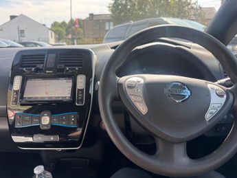 Nissan Leaf 24kWh Acenta Auto 5dr