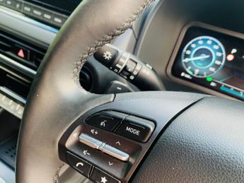 Hyundai KONA 1.6 h-GDi Premium DCT Euro 6 (s/s) 5dr