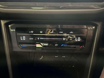 Volkswagen Tiguan 2.0 TDI Life SUV 5dr Diesel Manual Euro 6 (s/s) (150 ps)
