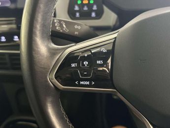 Volkswagen ID.3 Pro Performance 58kWh Family Hatchback 5dr Electric Auto (204 ps