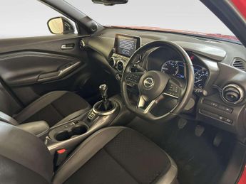 Nissan Juke 1.0 DIG-T N-Connecta SUV 5dr Petrol Manual Euro 6 (s/s) (114 ps)