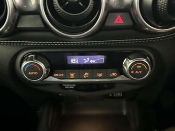 Nissan Juke 1.0 DIG-T N-Connecta SUV 5dr Petrol Manual Euro 6 (s/s) (114 ps)