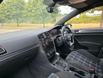 Volkswagen Golf 1.4 TSI 8.7kWh GTE DSG Euro 6 (s/s) 5dr