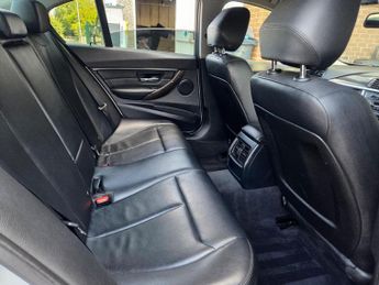 BMW 3 Series 2.0 320d Luxury Auto Euro 5 (s/s) 4dr