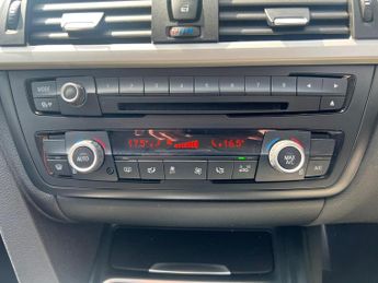 BMW 3 Series 2.0 320d SE Auto Euro 5 (s/s) 4dr