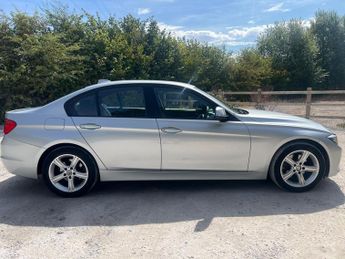 BMW 3 Series 2.0 320d SE Auto Euro 5 (s/s) 4dr