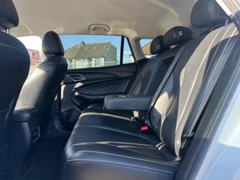 MG MG5 52.5kWh Exclusive Auto 5dr