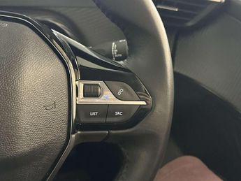 Peugeot E-208 50kWh E-Style Hatchback 5dr Electric Auto (11kW Charger) (136 ps