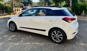 Hyundai i20 1.4 Premium SE Nav Auto Euro 6 5dr