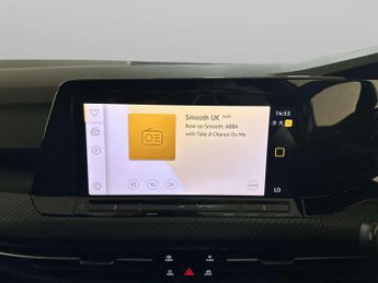 Volkswagen Golf 1.5 eTSI MHEV R-Line Hatchback 5dr Petrol Hybrid DSG Euro 6 (s/s