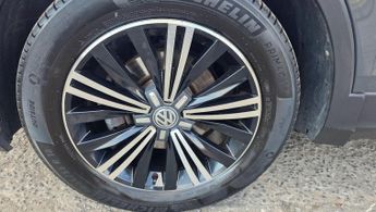 Volkswagen Tiguan 2.0 TDI BlueMotion Tech SE DSG Euro 6 (s/s) 5dr