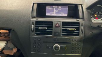 Mercedes-Benz C Class 1.8 C180 BlueEfficiency Sport Auto Euro 5 5dr