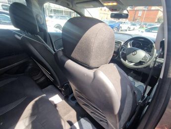 Renault Captur 1.2 TCe ENERGY Dynamique Nav Auto Euro 6 (s/s) 5dr