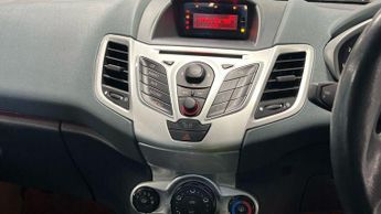 Ford Fiesta 1.4 Zetec 5dr
