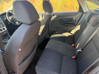 Ford Focus 1.6 Zetec Climate 5dr