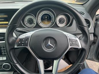 Mercedes-Benz C Class 2.1 C250 CDI BlueEfficiency Sport Edition 125 G-Tronic+ Euro 5 (