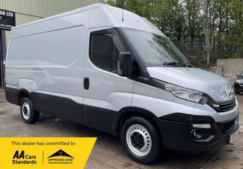 Iveco Daily 2.3D HPI 14V Business 35S 3520 Panel Van 5dr Diesel HiMatic MWB 