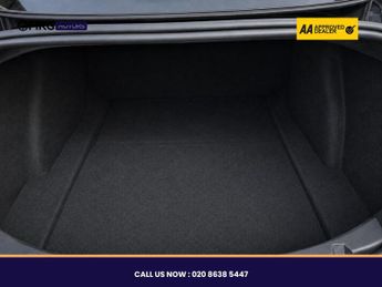 Tesla Model 3 (Dual Motor) Long Range Auto 4WDE 4dr